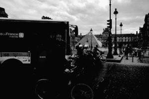 黑白影像, 巴黎, 羅浮宮